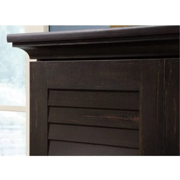 napoli-shutter-wardrobe-antiqued-paint-louvered-door-detail Napoli Shutter wardrobe antiqued paint louvered door detail