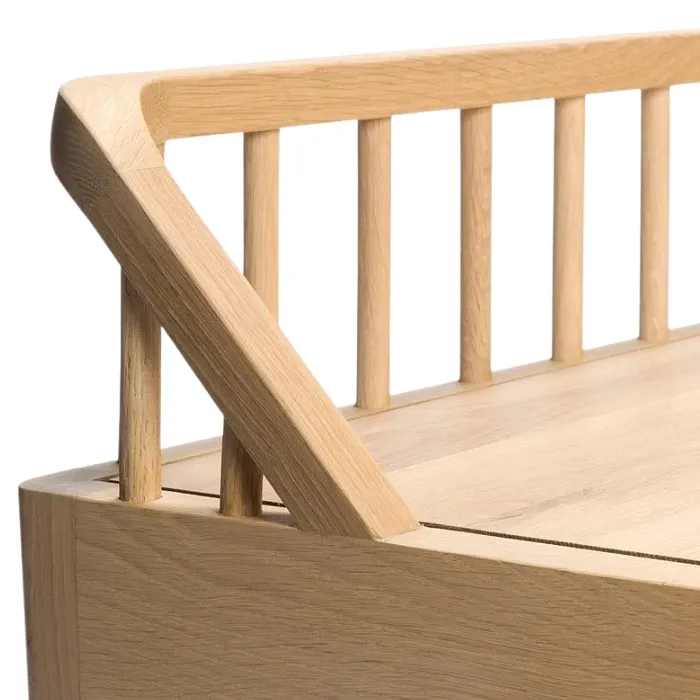 Purewood-Slat-Bench-Details-2.webp