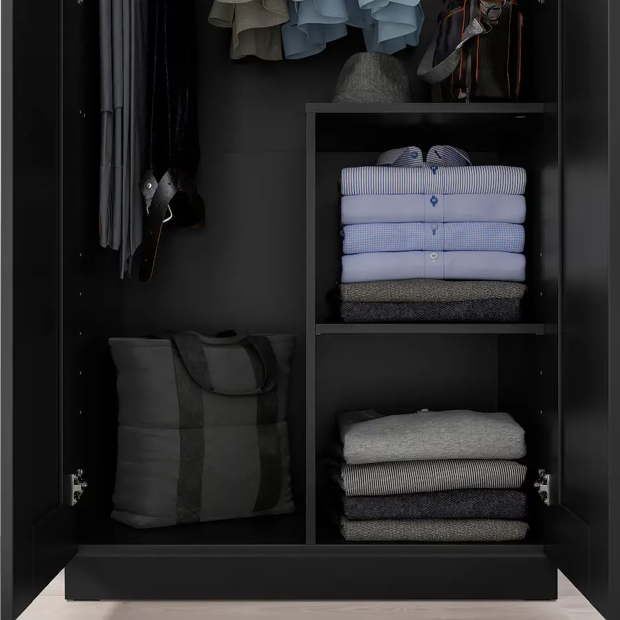 Roco-Bifold-Wardrobe-opened-close-detail