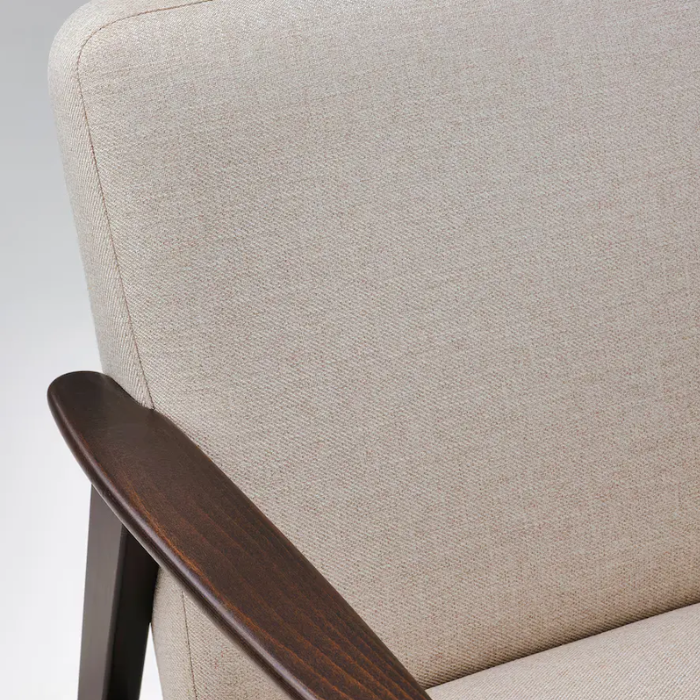 Roco Harbor Armchair – Wooden lounge chair with cushioned seat and backrest, ideal for home and office use.
