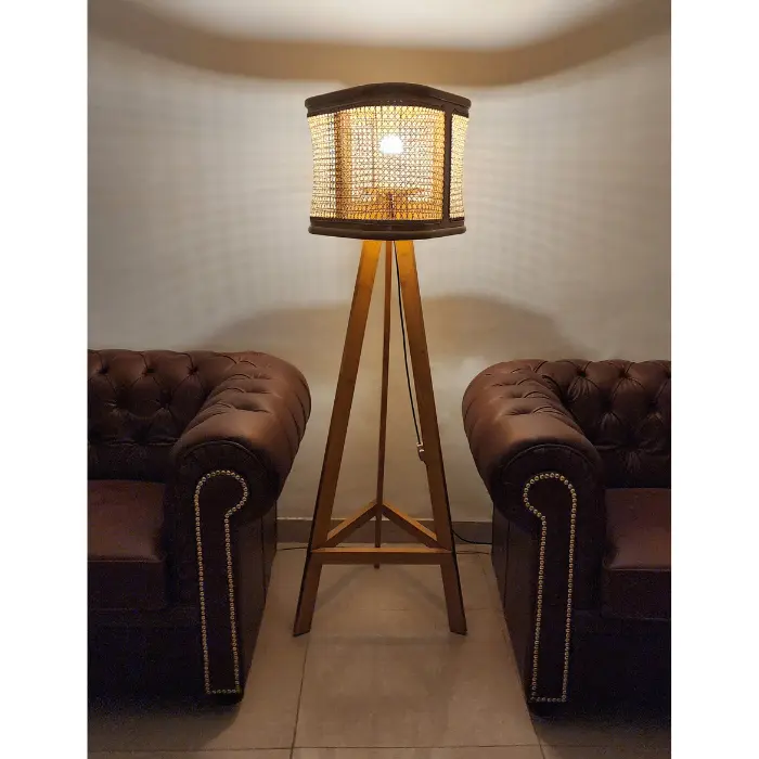 Tricle Cane Lamp with background