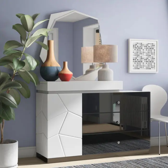 dresser in a bedroom.