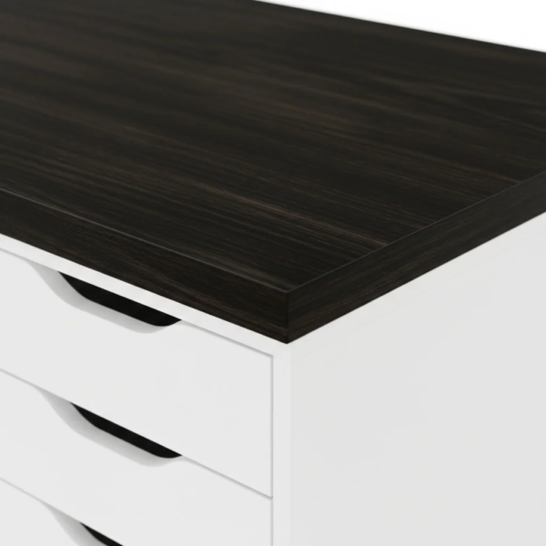 6 alex desk close view