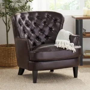 Windsor-Club-Chair-with-Ottoman-1-600×600 lether club chair in a modern living room