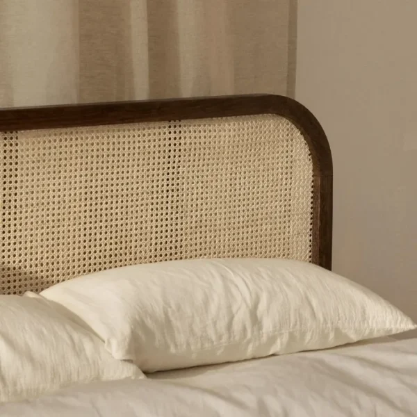 Canewood Bed Dark Oak Details 4 Canewood-Bed-Dark-Oak-Details.webp