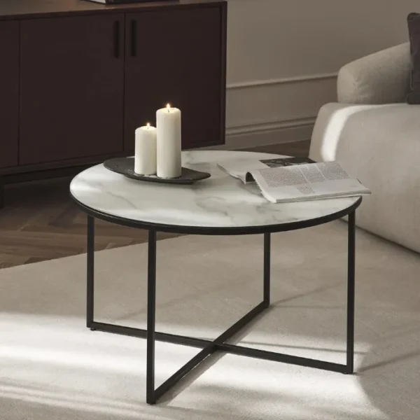 Luna Table White Details Luna-Table-White-Details.webp