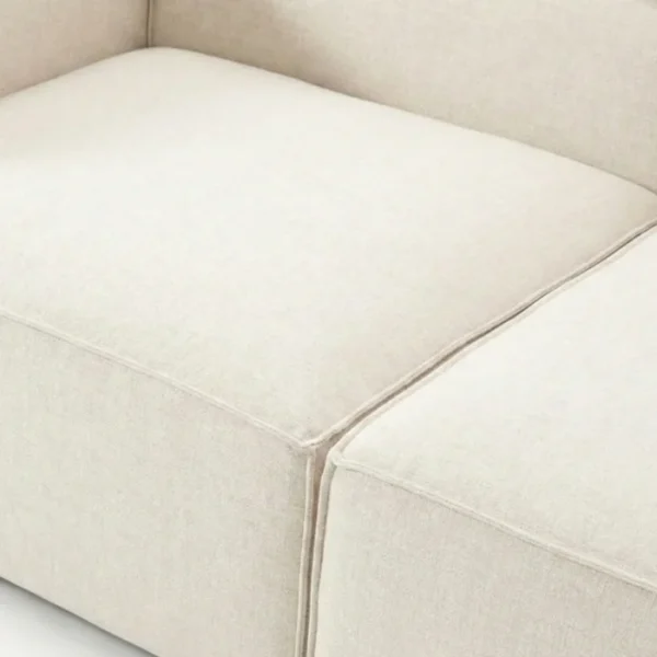 Sfera Luxe Modular sofa - Bouclé Ivory (7) close view of seat showing premium fabric upholstery of white sofa