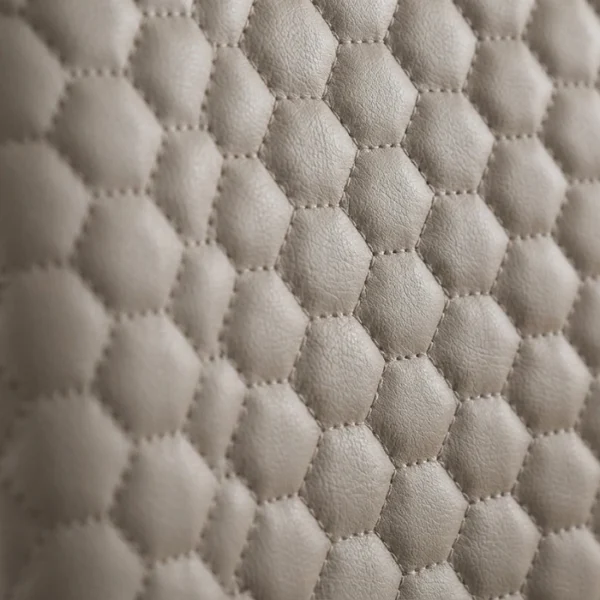 Obsid Dining set - Chair (7) close view of chair backrest detailing