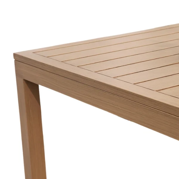 Wharf Outdoor Dining Set - Table (4) close view of edge of dining table